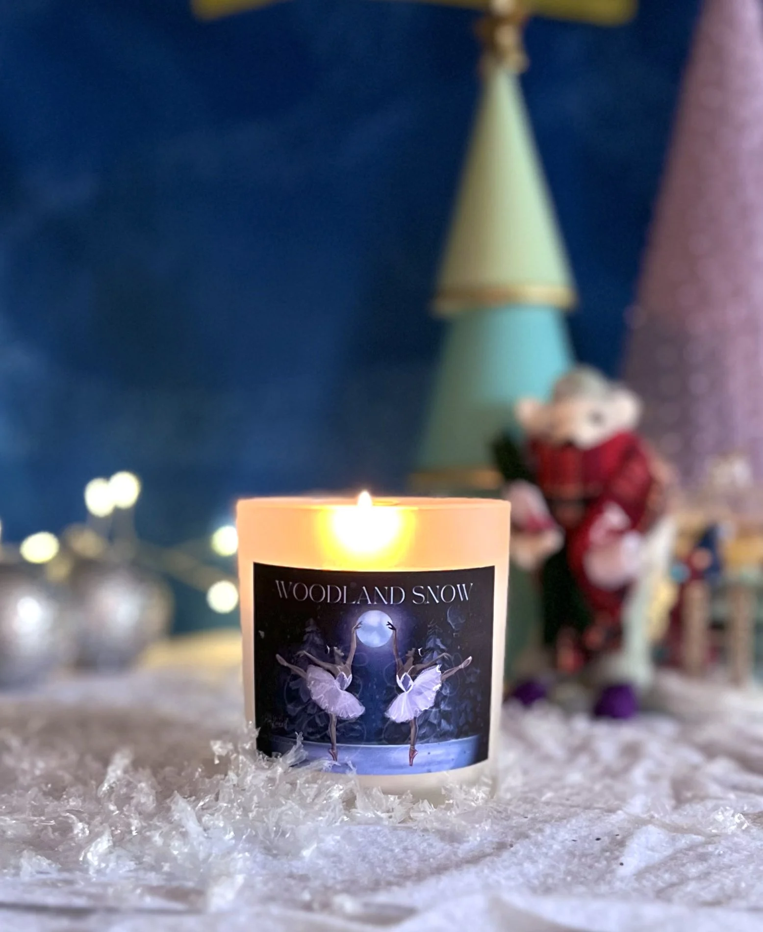 Woodland Snow, Illustrated Woodwick Candle, Frosted Glass (Hand